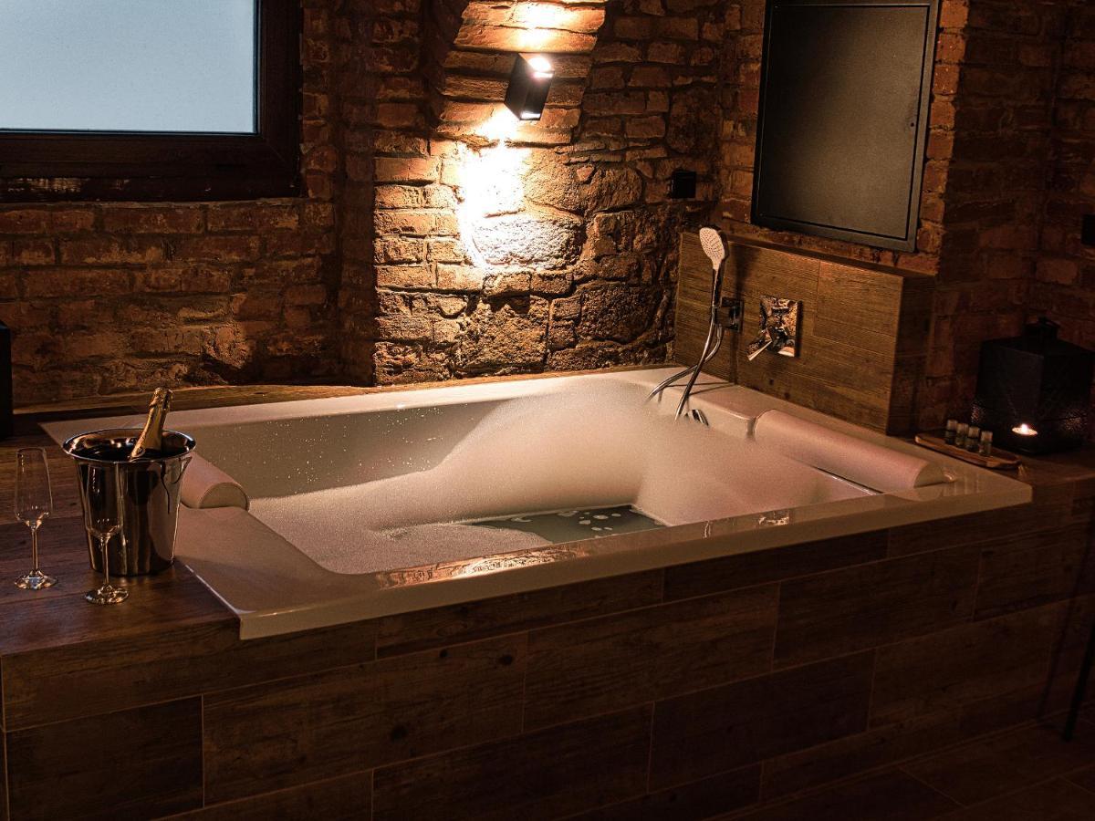 Wellness Gallery Apartments Liberec Kültér fotó